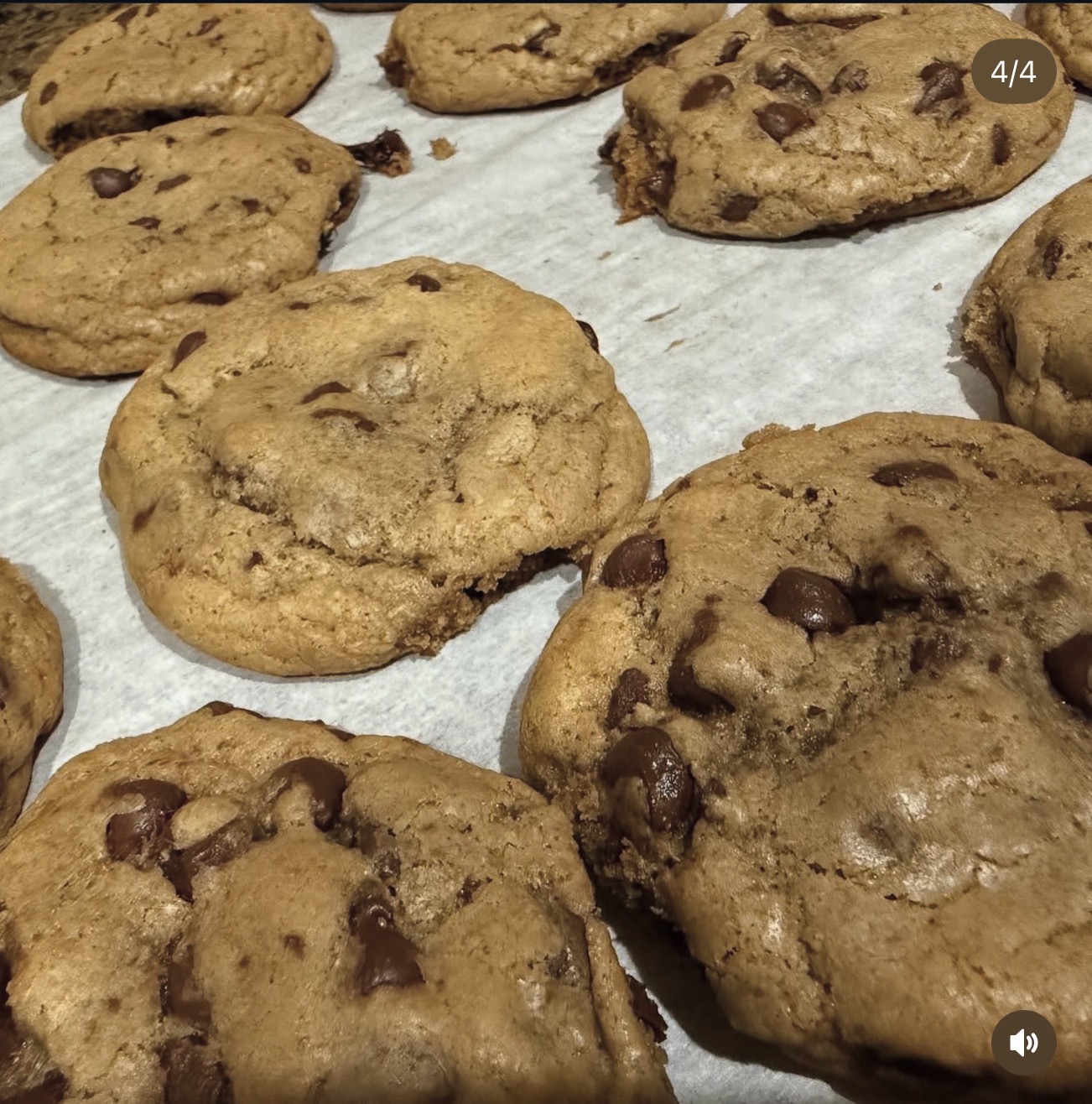 A tray of freshly baked cookies